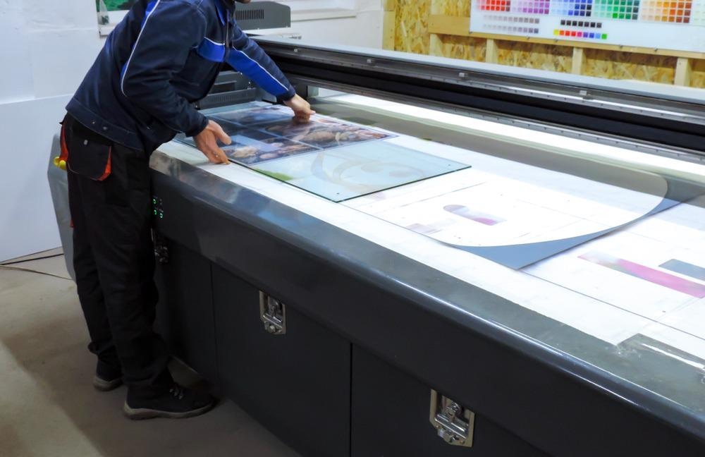 printed glass, digital printing, digitally printed glass, glass, glass printing