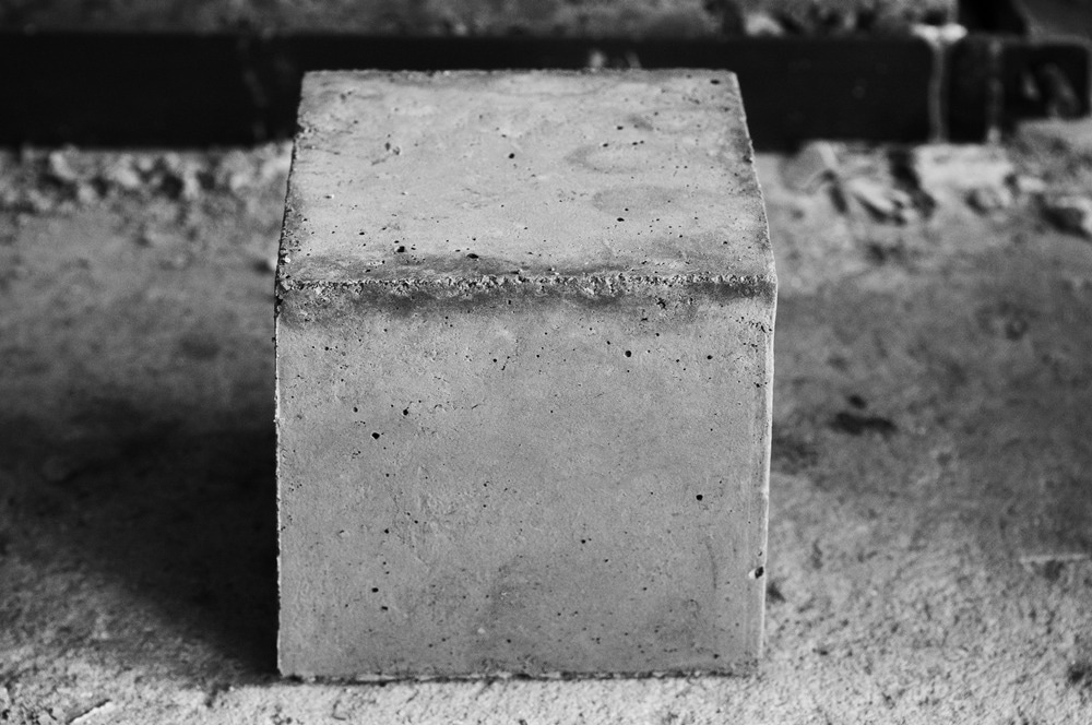 How do Construction Materials Age?, how do building materials change, building materials over time, does concrete age?