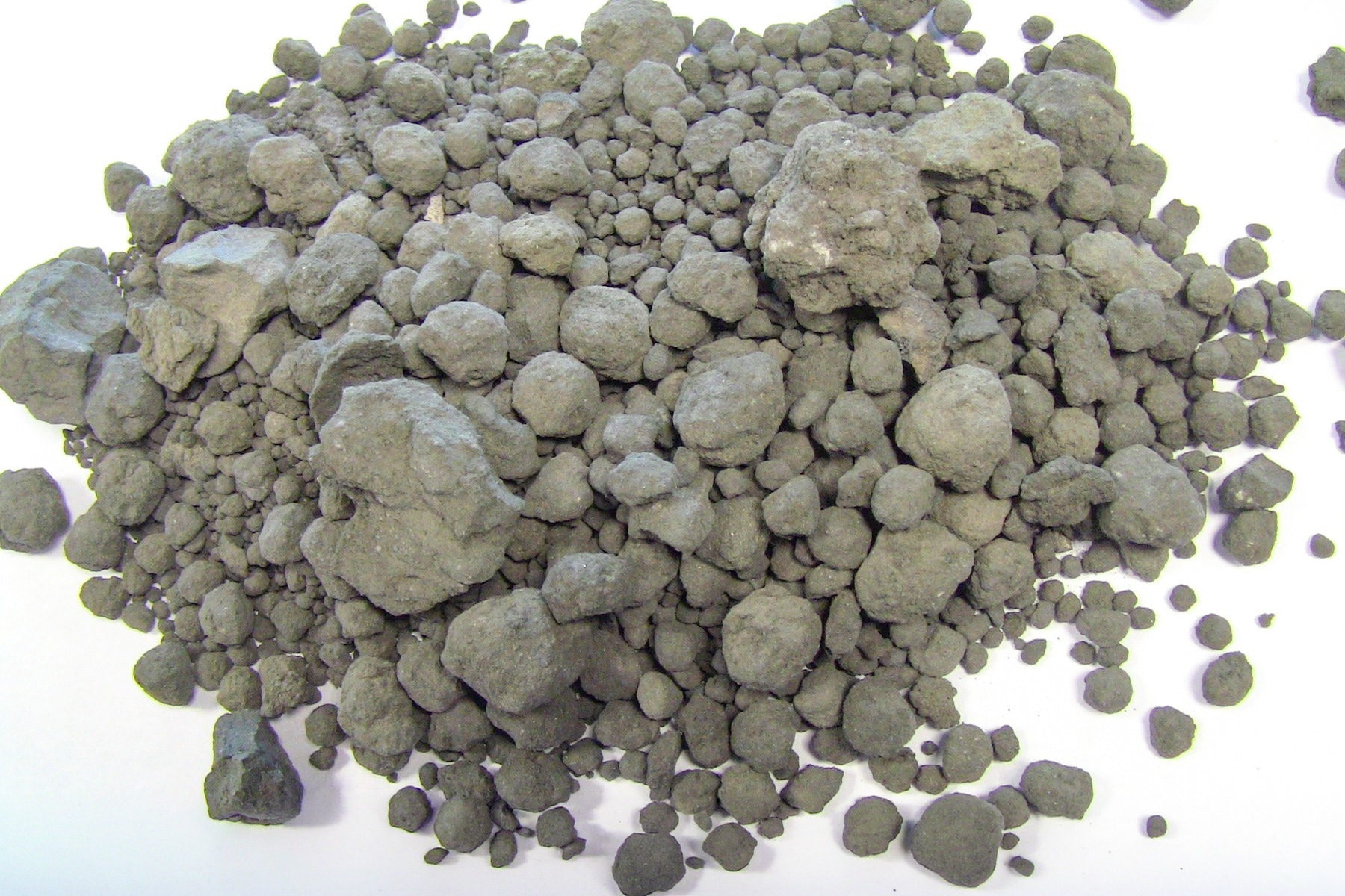 Understanding Cement Grinding and Homogenization