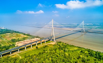 Building the Pont de Normandie
