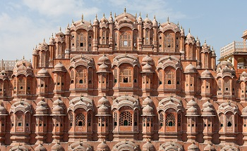 Identification of Historical Building Materials with Laser Techniques