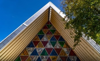 Shigeru Ban's Incredible Paper Tube Structures