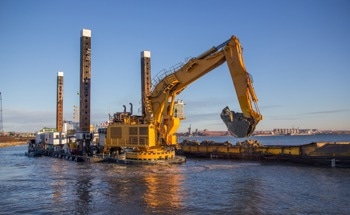 An Overview of Marine Construction Practices: Materials, Durability, and Innovation