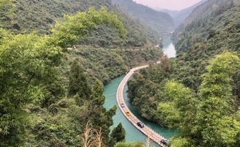 The Future of Flood-Proof Transportation: Floating Roads and Resilient Infrastructure