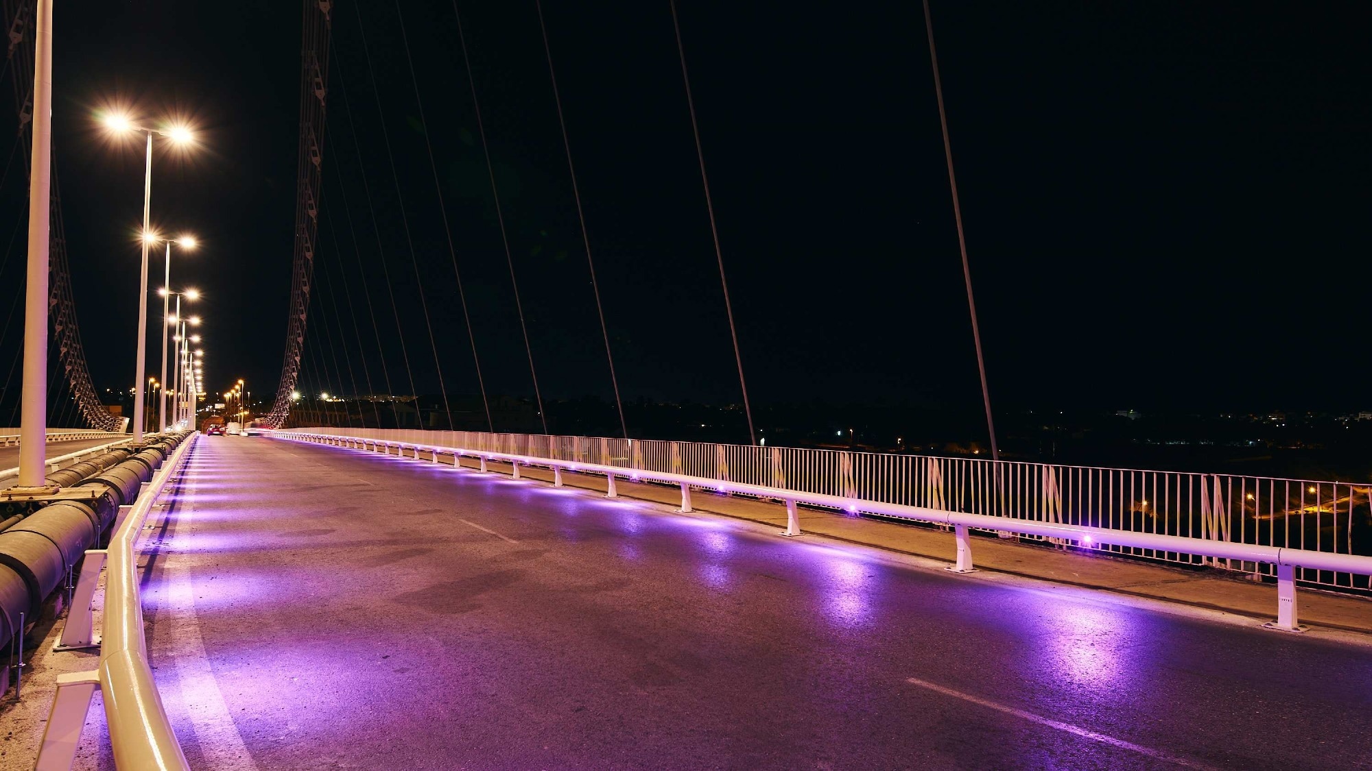 AI-Powered Parapets Light the Way to Safer Cities