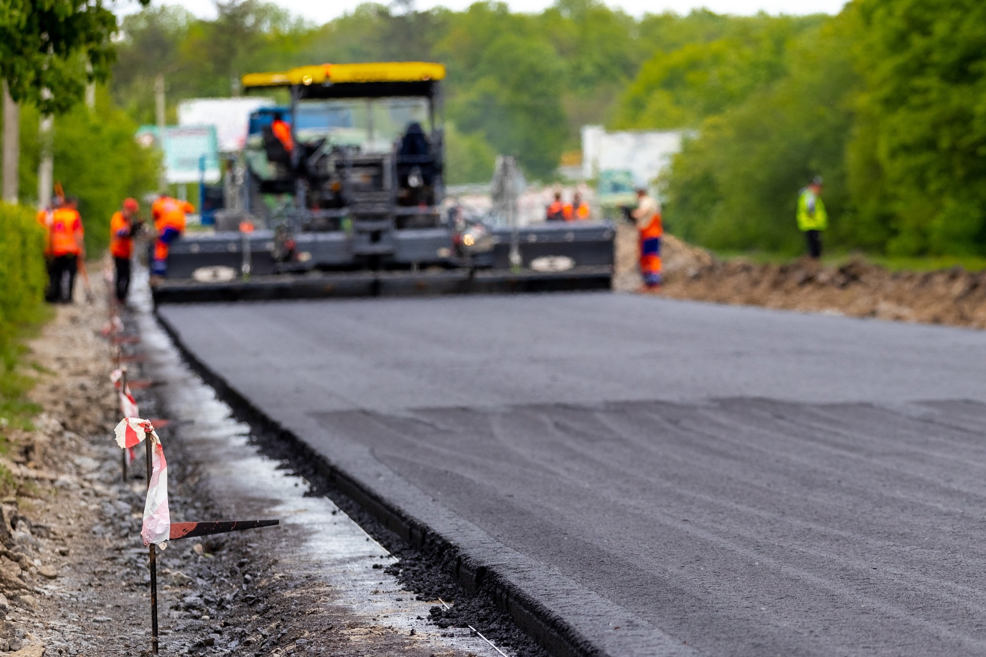 Quantifying CO2 Emissions in Highway Construction