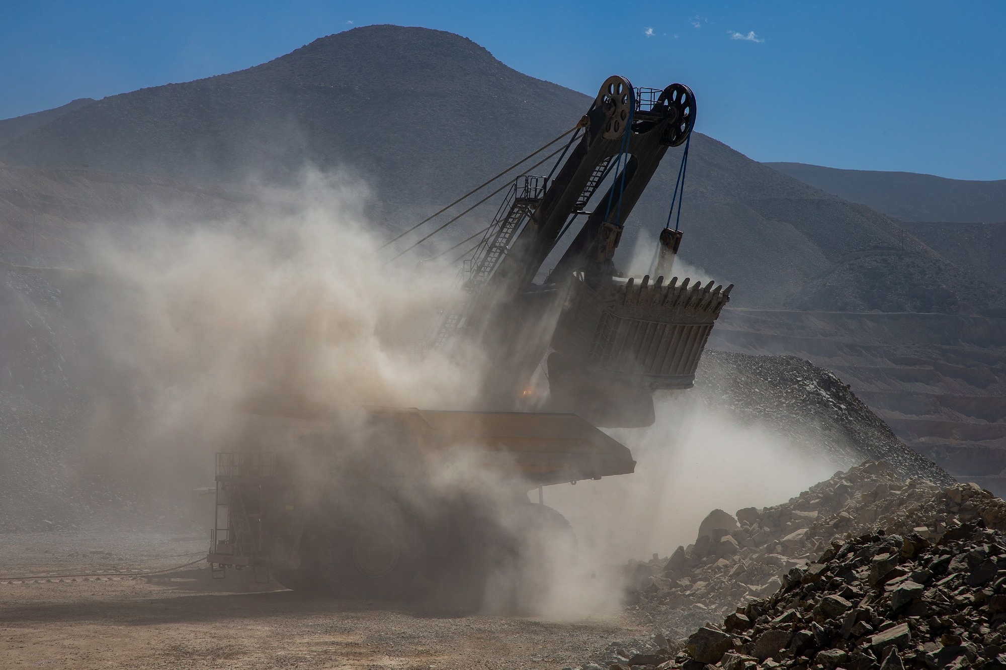 Can One of Construction’s Biggest Waste Problems Help Shrink Cement’s Carbon Footprint?