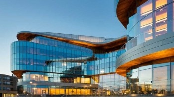 Kellogg Global Hub Receives LEED Platinum Certification