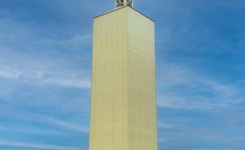 Strongwell Recognized for Manufacture of 200’ Tall Fiberglass Structure