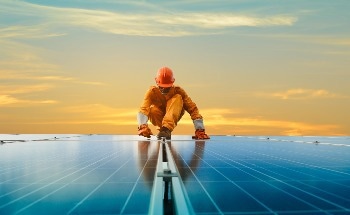 Indoor Air Quality Standards in Public Buildings Would Boost Health and Economy, Say International Experts