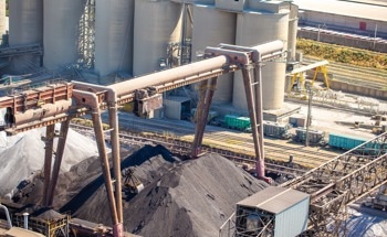 New Review Finds Cement Could Go Low-Carbon — If We Get the Chemistry Right