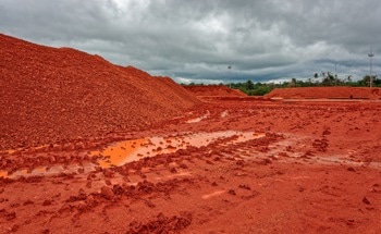 Is Toxic Red Mud the Secret Ingredient for Greener Concrete?