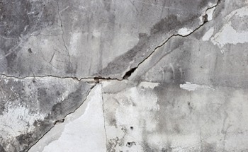 Structural Cracks Don’t Stand a Chance Against This Dual-Module AI