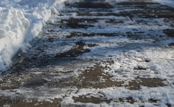 Recycled Tire Rubber and Nano-Silica Could Make Concrete Last Longer in Cold Climates